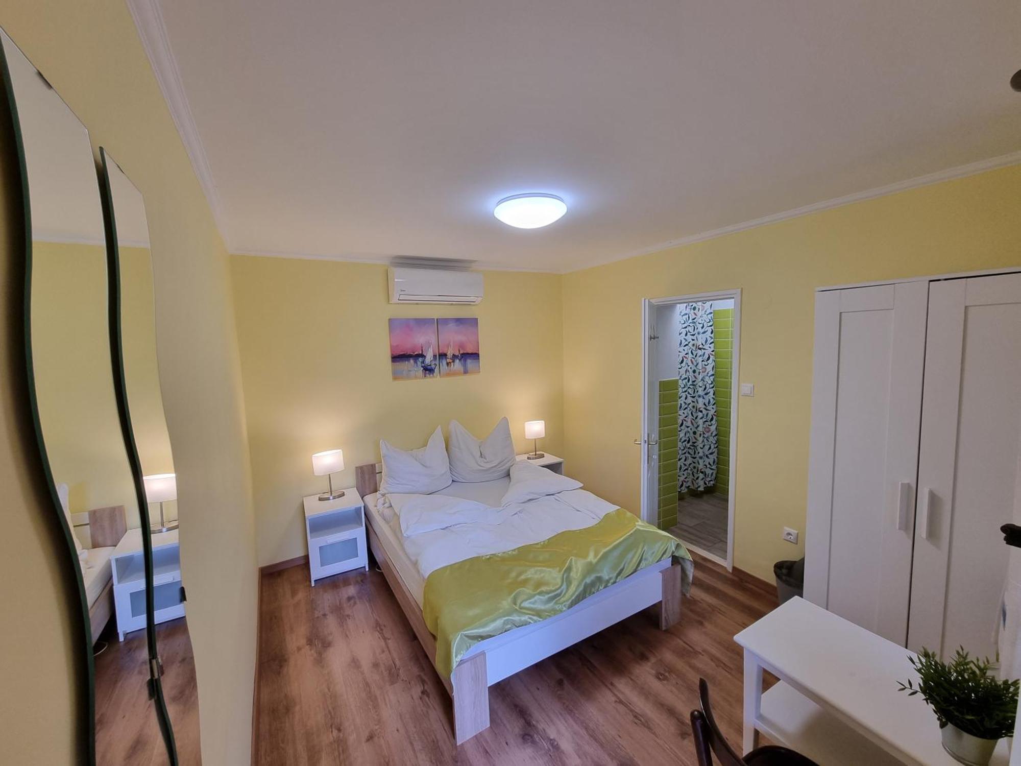 Muskatlis Haz Apartment Balatonlelle Exterior photo